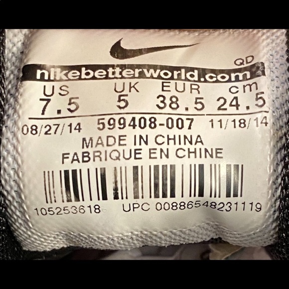 🛑SOLD🛑  Women’s Nike Air Max black white running shoes size 7.5 - Picture 9 of 10